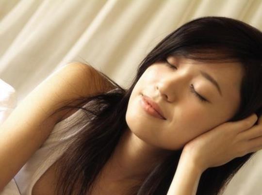 宝宝身上有螨虫包应该擦什么药,小孩身上有螨虫痒比较严重怎么治