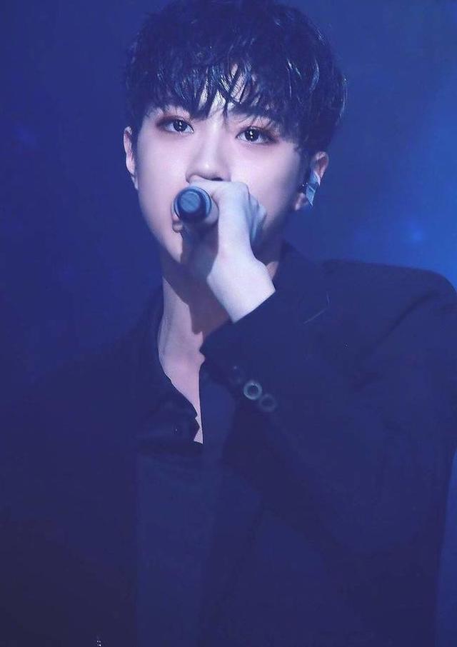 2017十大中国男明星人气排名,国民公认最帅男明星