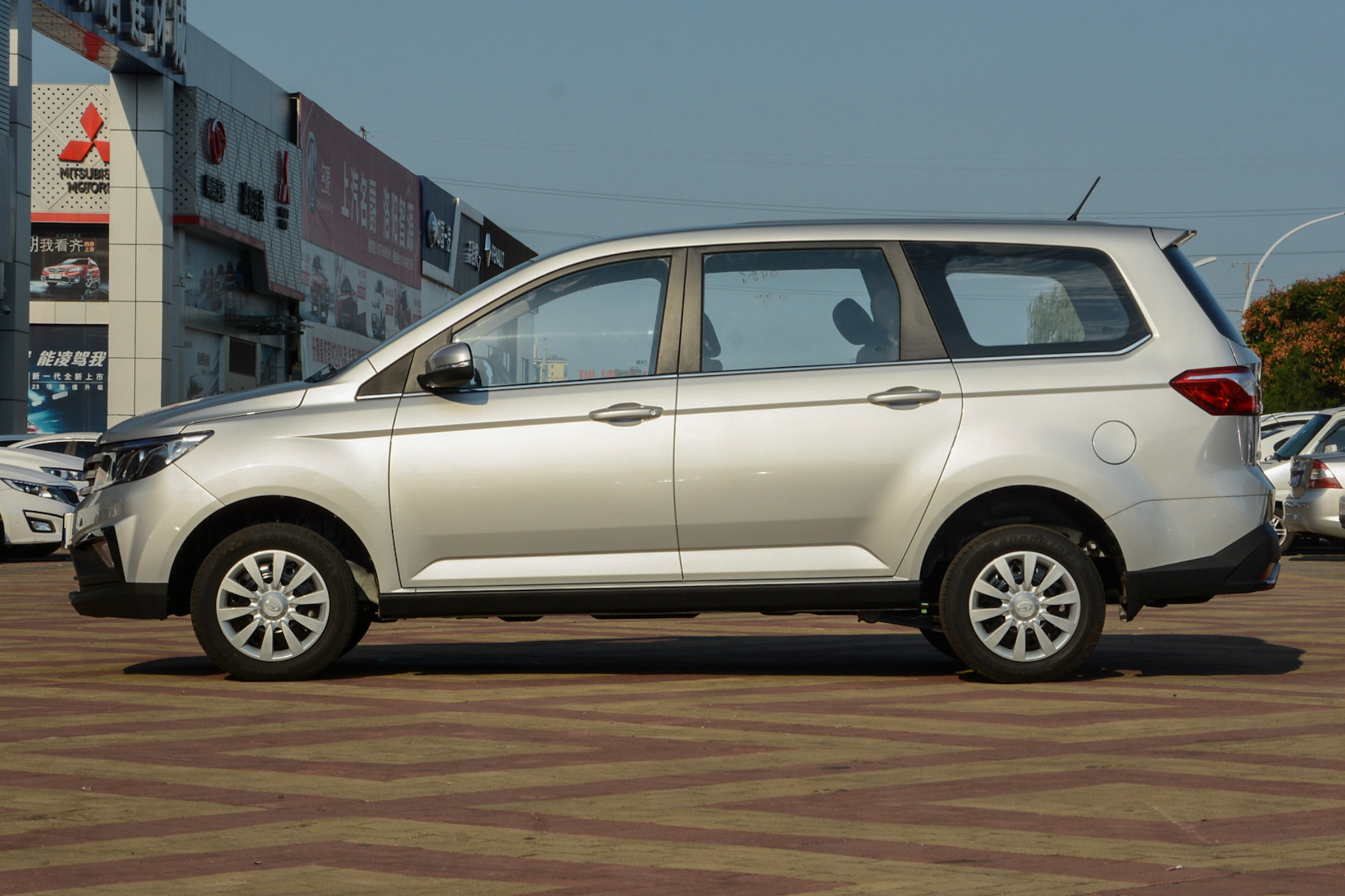 聊一聊越野性能车,昌河m70基本信息