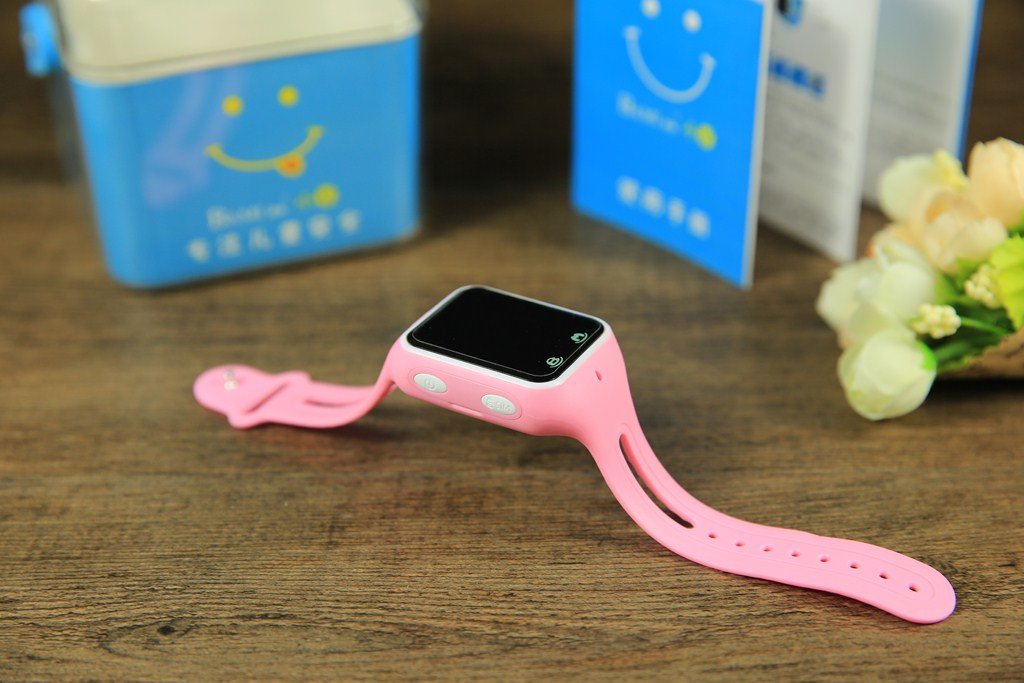 如何让父母时刻陪伴孩子身边，快找芭米小V来帮忙！