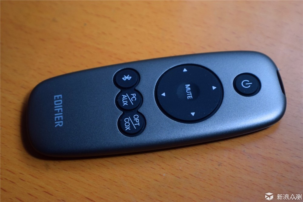 漫步者s1000比r1700有质的飞跃么,漫步者s1000需要配什么