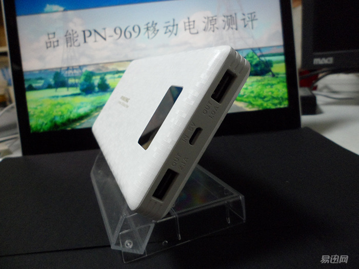 物美价廉最值得购买的移动电源,值得购买的大电池手机