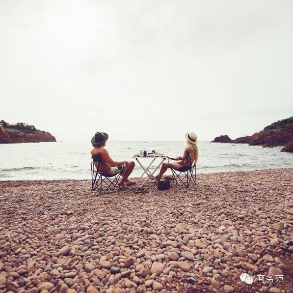 如何在朋友圈秀恩爱还不招人烦,在朋友圈如何秀恩爱不反感