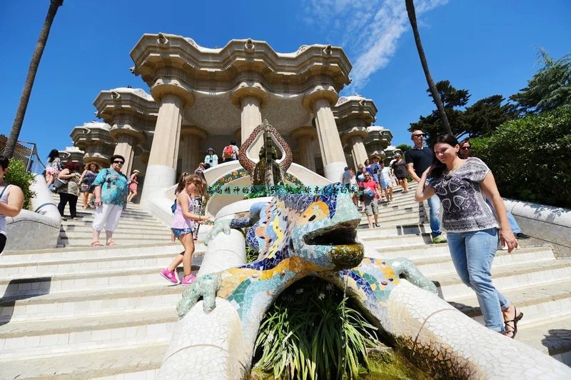 高迪巴塞罗那,高迪巴塞罗那建筑作品