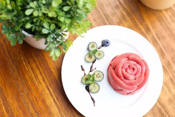 法芙娜巧克力适合做什么,法芙娜巧克力奶油的做法