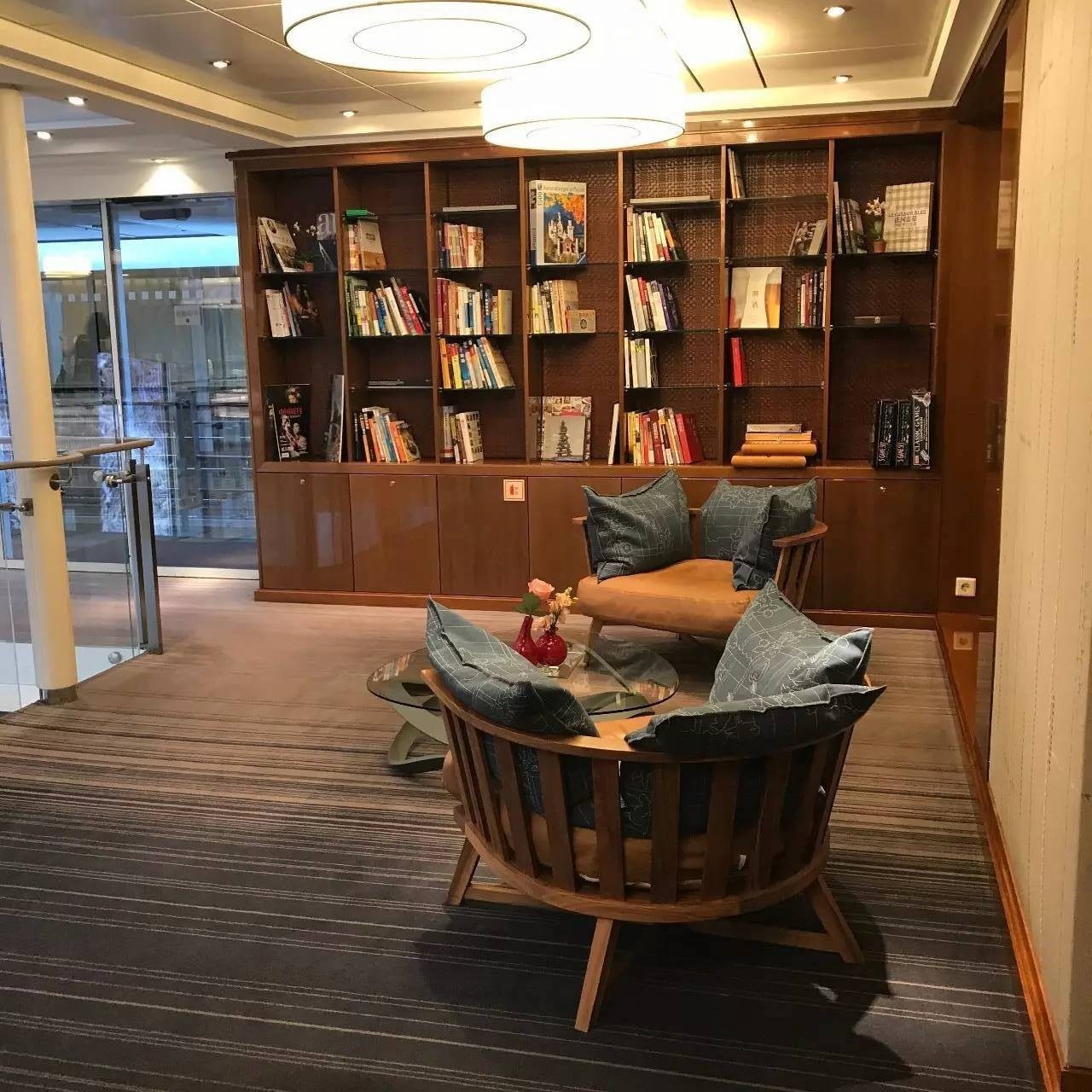 生活在妙不可言的等待中,我生活在妙不可言的等待中