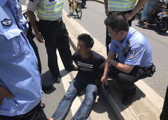 「陪你看新闻」有多热？黑人被晒黑直呼要回非洲避暑！