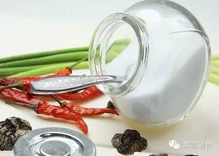 千万别给1岁宝宝吃这些食物,1岁以内别给宝宝吃这些食物