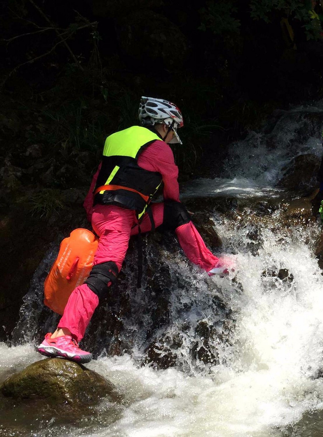 clorts洛弛男款溯溪鞋,洛驰徒步鞋