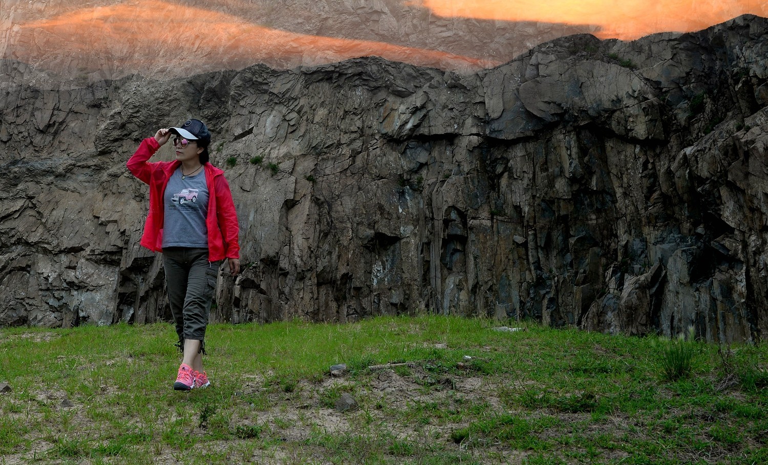 感受一份属于我的清凉——洛弛红Clorts户外溯溪鞋3H027D体验