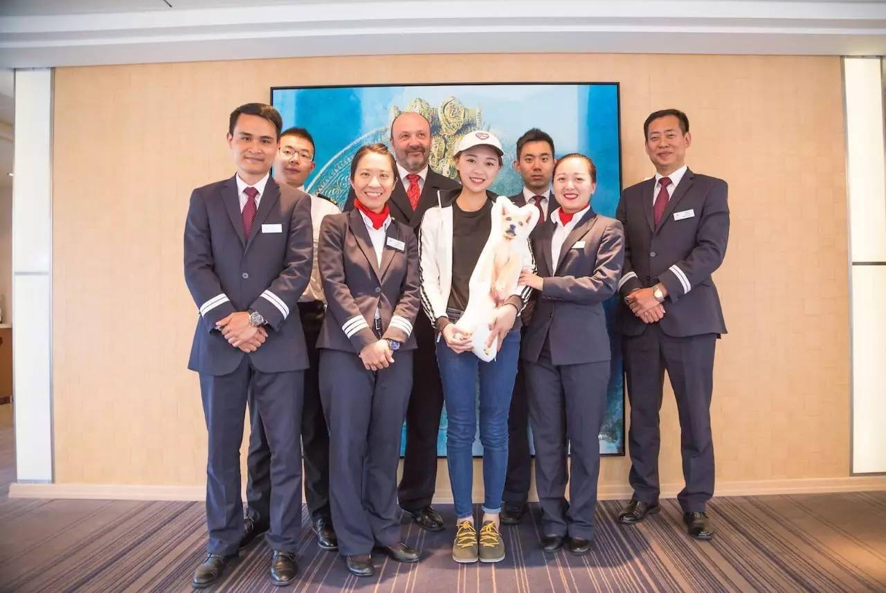 生活在妙不可言的等待中,我生活在妙不可言的等待中