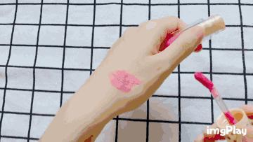 适合夏天的亮色口红测评,夏日必备滋润口红