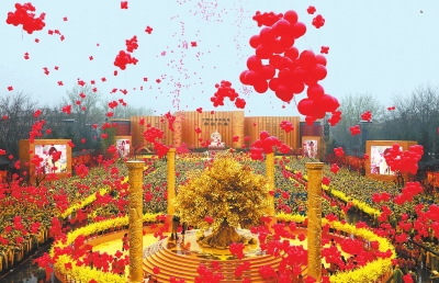 浼犳壙鍗庡鏂囨槑璺佃鏂囧寲鑷俊,宕涜捣涓崕鏂囧寲