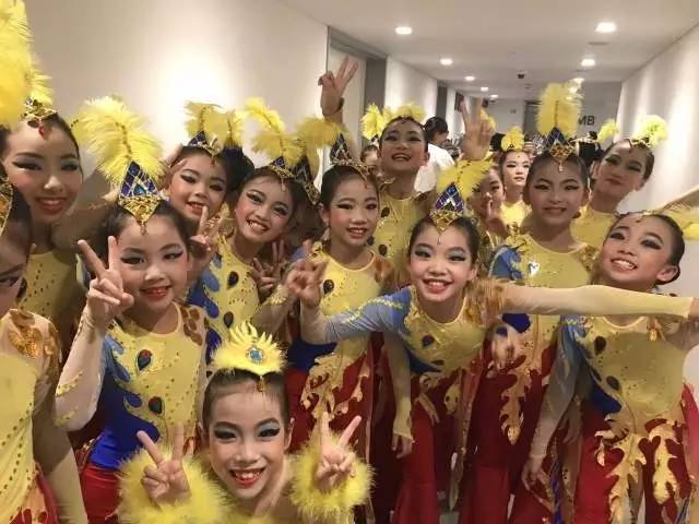 快讯丨腻害！小飞鹭的《金凤來仪》获“小荷风采”金奖