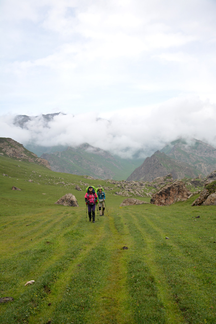 行者无疆-6月乌孙，漂洋过海为圣湖，翻山越岭因初心