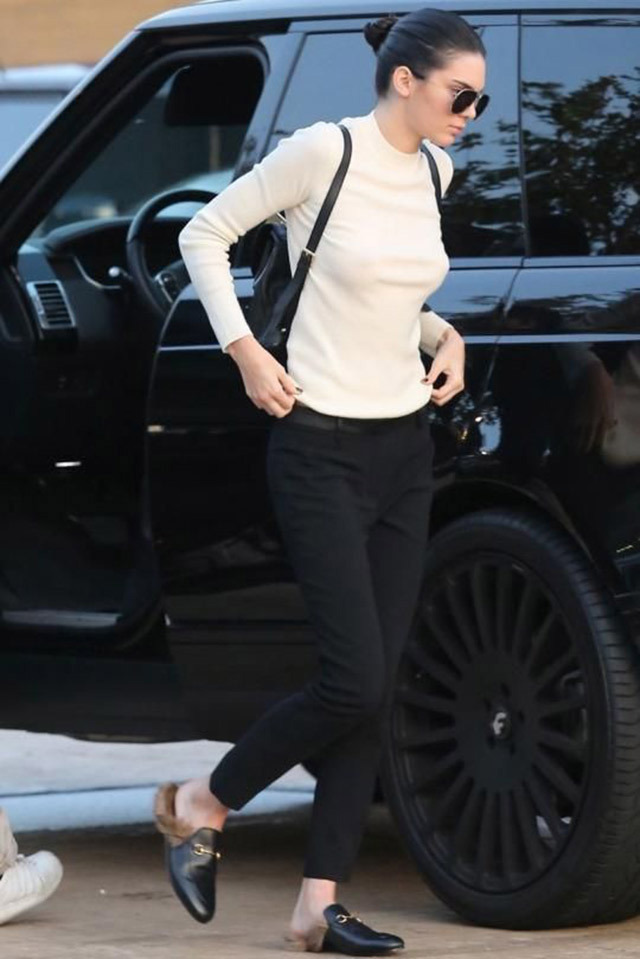 4款秋冬最in双肩包明星们都在背,今年最流行的一款双肩包