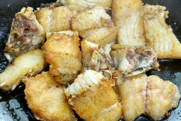 红烧草鱼块四川,红烧草鱼块酒店的做法