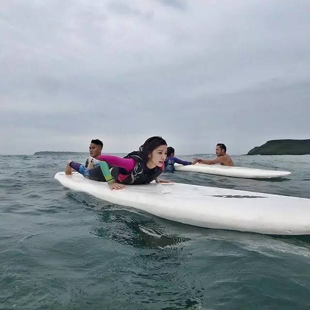 59岁的关之琳不化妆样子老了没有 (最美十三姨关之琳美人迟暮了吗)