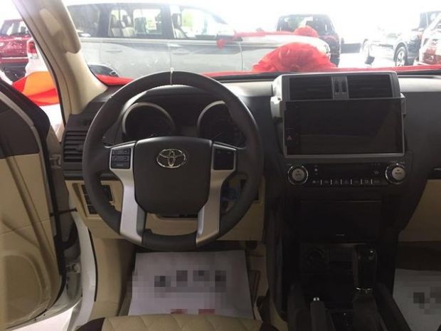 丰田霸道平行进口车2700,丰田霸道2700顶配天津港