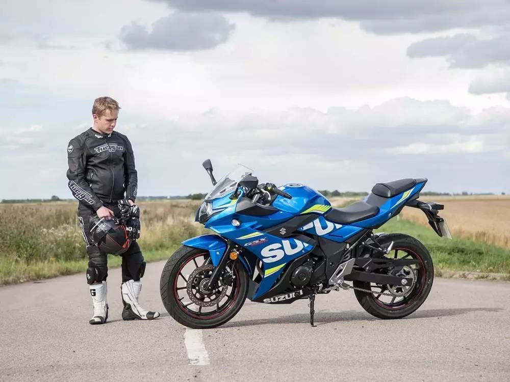 新款铃木gsx250r试驾测评,铃木gsx250r测评如何