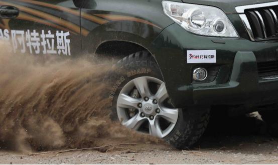 阿特拉斯轮胎可以跑多少公里,阿特拉斯轮胎越野视频