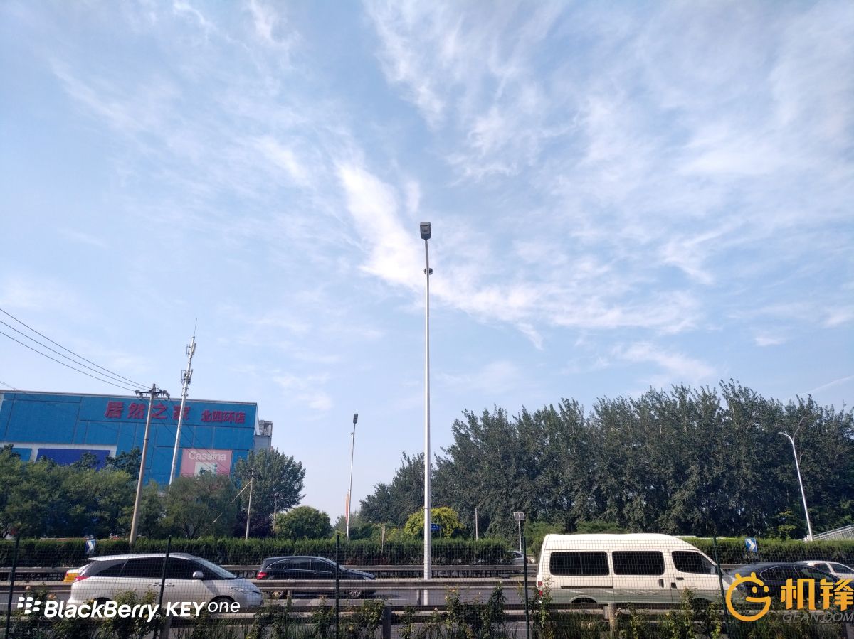 黑莓KEYone评测：3999元情怀是否值得充值？