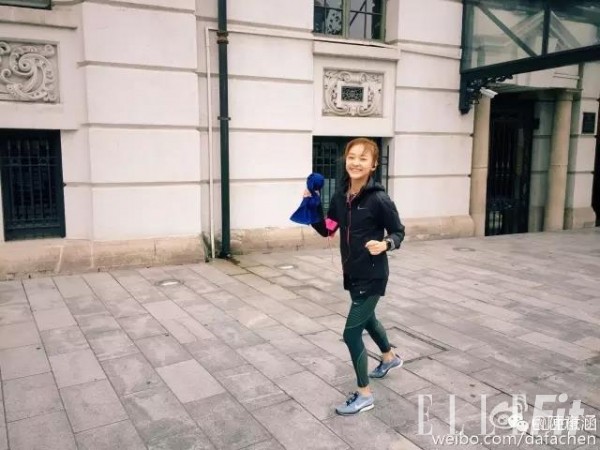 推荐一双夏季特别透气的跑步鞋,适合秋冬季穿的跑步鞋推荐