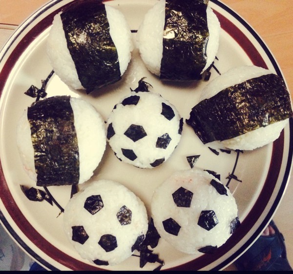 吃完米饭怎么补救,吃完剩下的米饭怎么做好吃