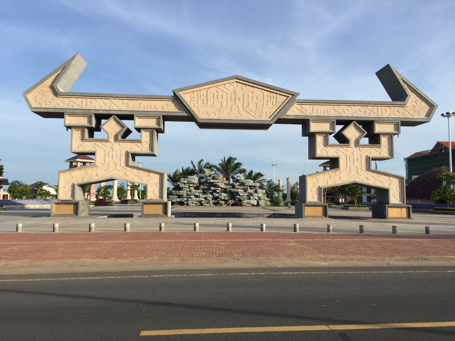 单车骑行环海南岛攻略,环海南岛骑行一圈花费