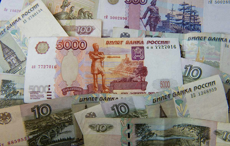 携带象牙、熊指甲让俄海关情何以堪 中国旅客过境需注意合规