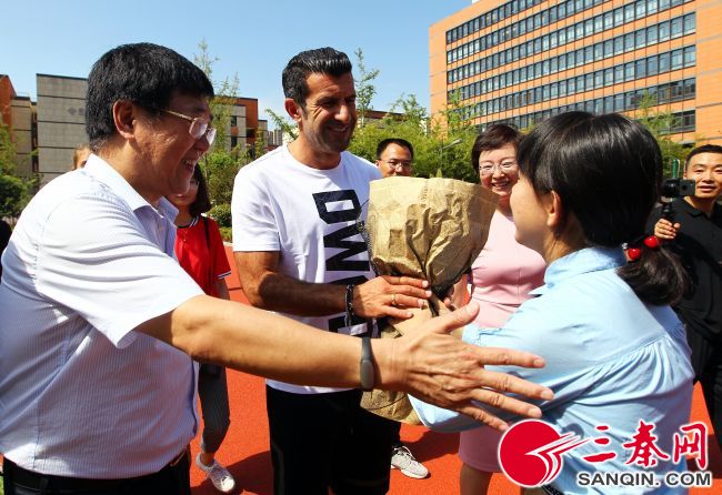 菲戈来西安比赛,世界足球先生来武汉