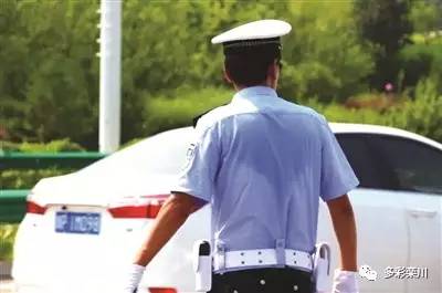 高速最后一天免费不能错过,高速最暖心的视频