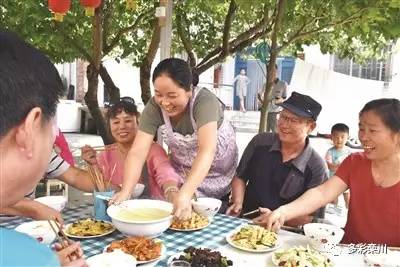 高速最后一天免费不能错过,高速最暖心的视频