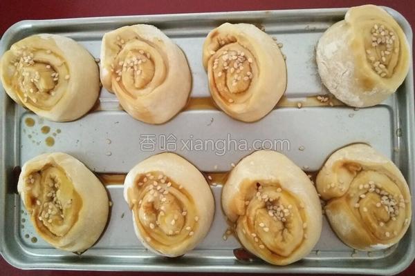 红糖芝麻馅饼,红糖芝麻馒头