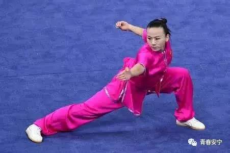 「关爱未成年人健康成长」开了学也可以上培训课！安宁市2017年秋季学期公益培训课程表出炉啦！快来报名吧~