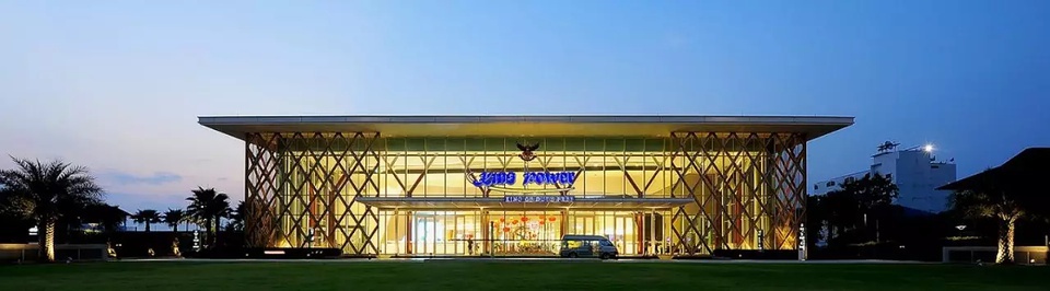 在泰国王权免税店买的东西带回国,去泰国第一天去王权免税店