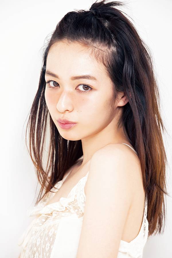 森绘梨佳妆容教程,森绘梨佳眼影教程