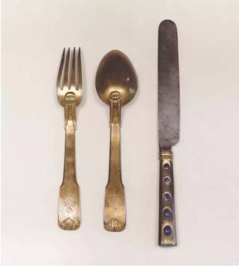 米开朗基罗与达芬奇作品的价值,达芬奇米开朗基罗拉斐尔