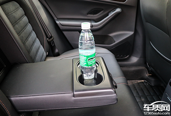 品学兼优2,沉浸式体验上汽大众速腾最新款