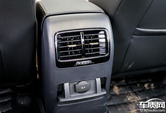 品学兼优2,沉浸式体验上汽大众速腾最新款