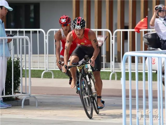 云南省十六届省运会大学组奖牌,云南第十二届民族运动会闭幕