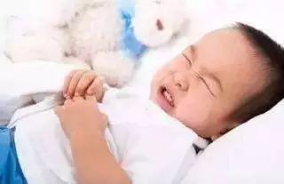 8岁孩子今年老是反复胃疼,孩子20多岁经常胃疼还拉肚子