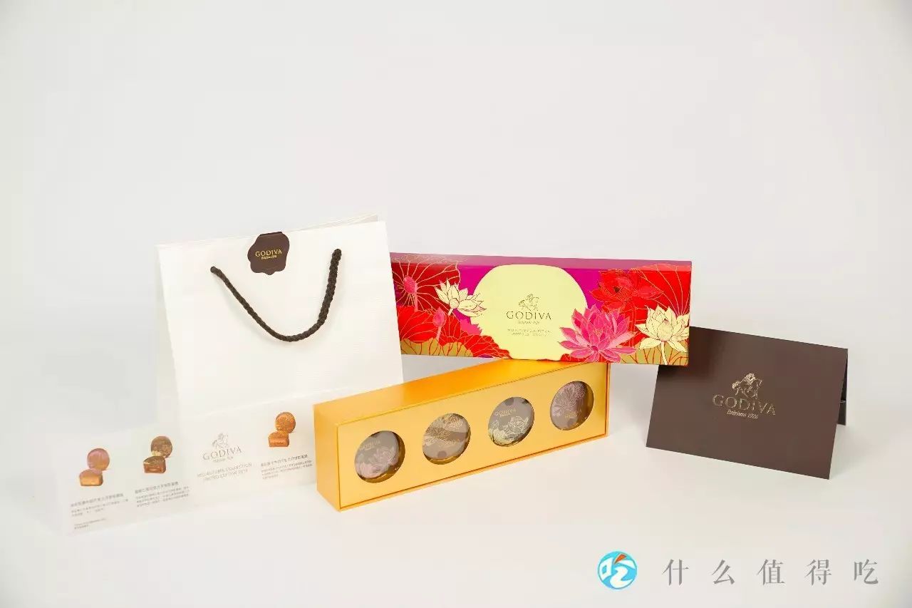 我们提取了每款月饼的人设，让你成为中秋送礼之王