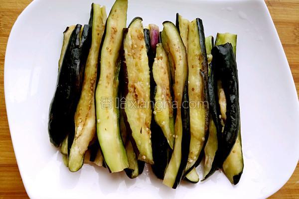 生拌茄子黄瓜,生拌茄子的危害