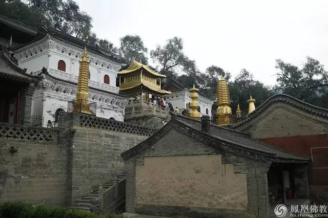 五台山文殊菩萨道场感受圣洁之地,文殊菩萨五台山道场图片