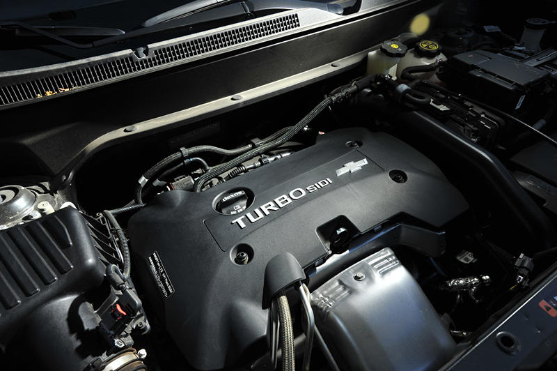 探界者科雷傲对比,科雷傲和翼虎对比