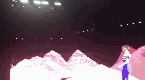 跟着表姐去看秀：时尚联名让人争相收入囊中的真相是？