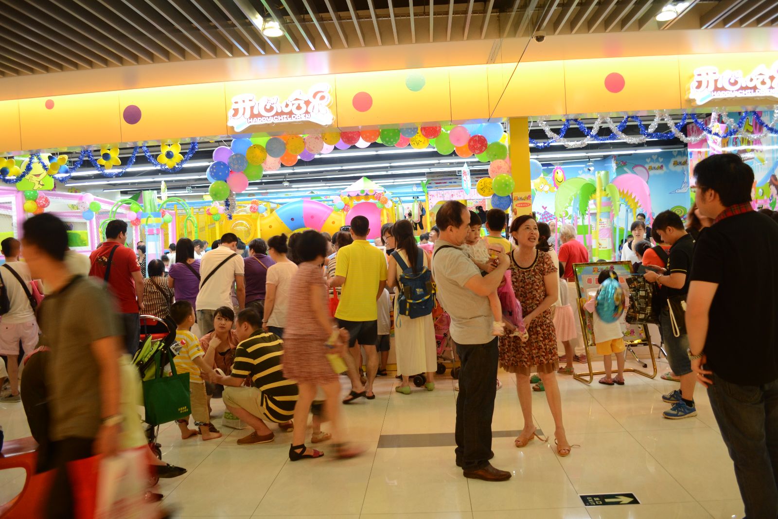 儿童乐园加盟盈利情况怎么样,如何经营一家室内儿童乐园加盟店