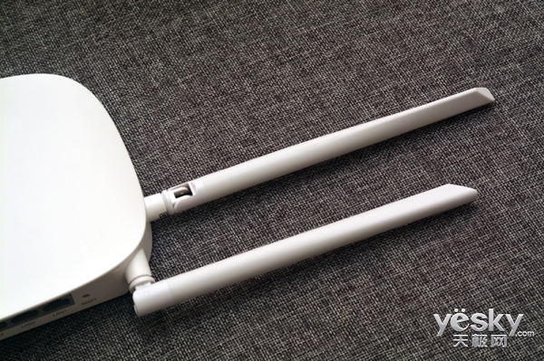 入门小钢炮JCGQ91200M智能无线路由评测