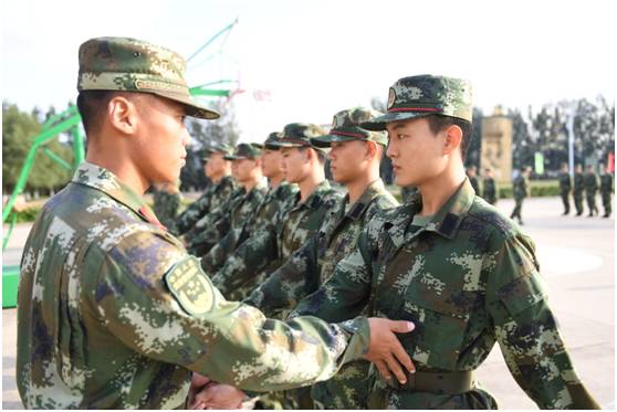 从小鲜肉到兵哥哥,怎么成为帅气的兵哥哥